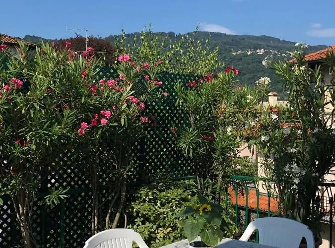 La Terrazza Degli Oleandri